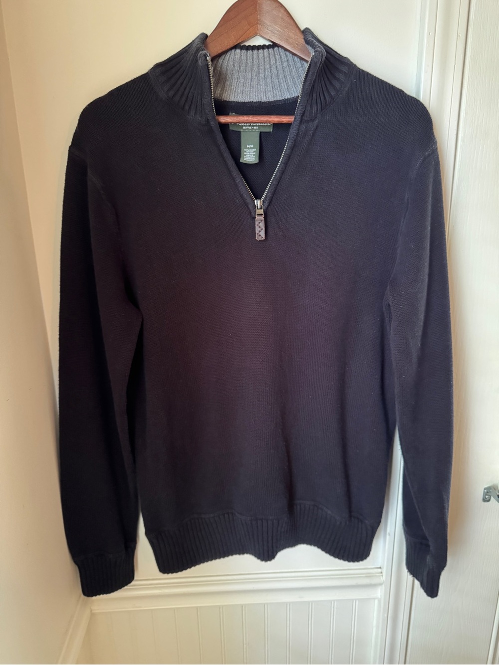Eddie Bauer Men's Quarter-Zip Sweater in Black Size Medium